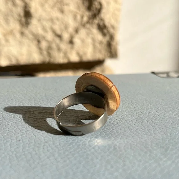 Handmade Geometric Ring - Picture 2 of 3